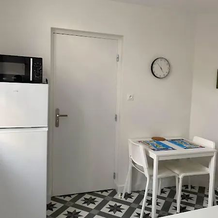 Апартаменты Le De Виши